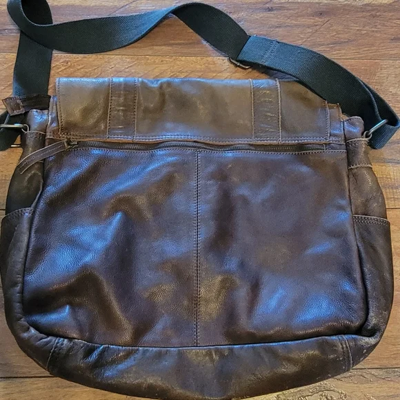 Vintage Fossil Large leather messeger bag